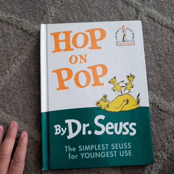 Dr Seuss bundle books..green eggs and ham, foot book, hop on pop, Bernstein b bo - Picture 8 of 16